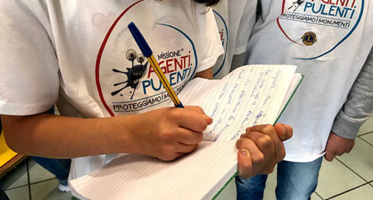 lions missione agenti pulenti