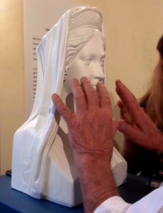 mostra si prega di toccare parma